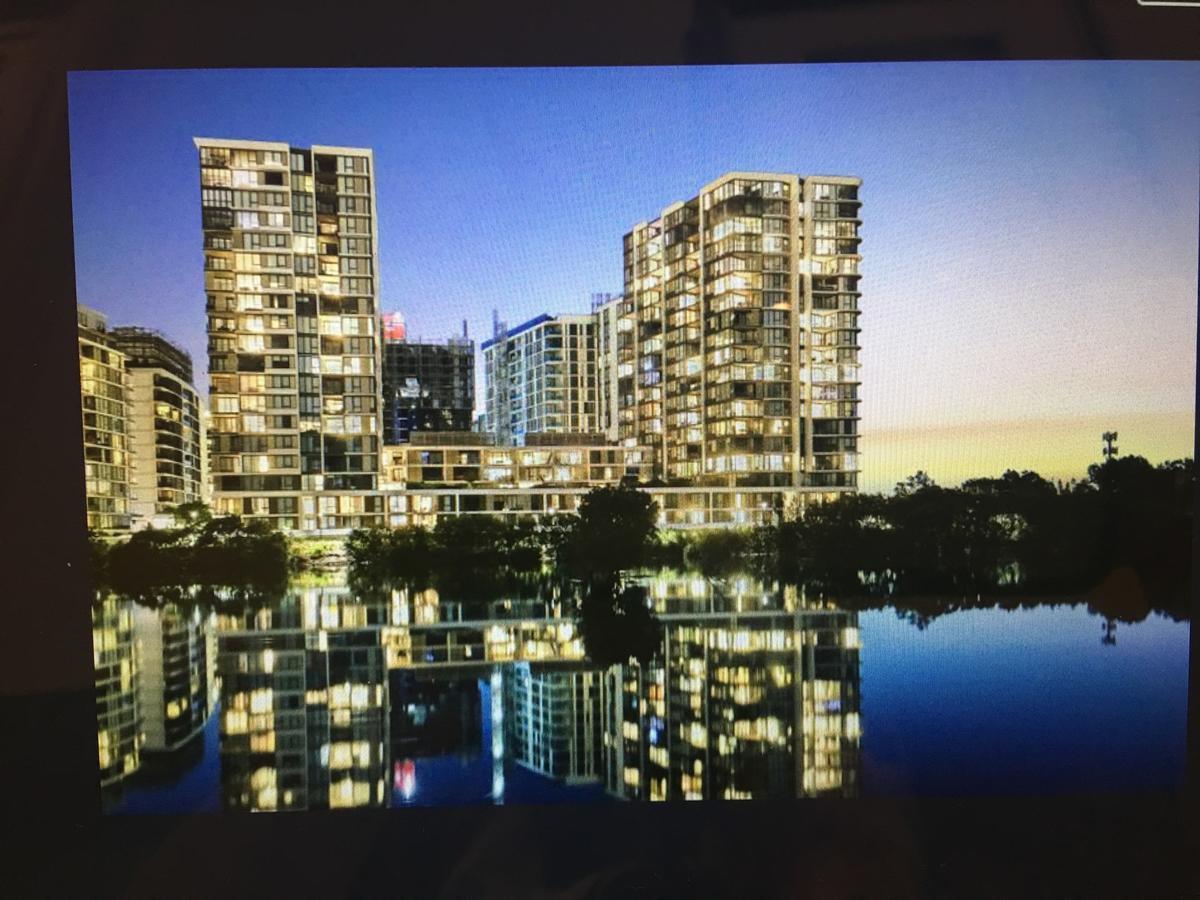 Panoramic Views In Luxurious Brand New Apartment Сидни Екстериор снимка